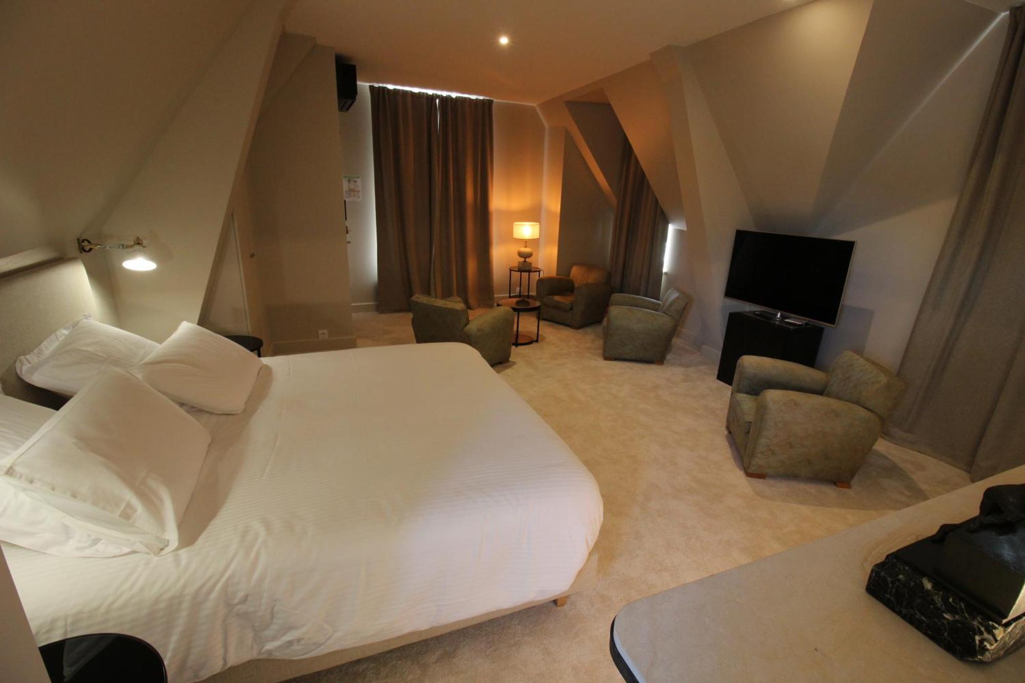 Logis Hotel La Maison A Pan De Bois Vierzon Exteriér fotografie