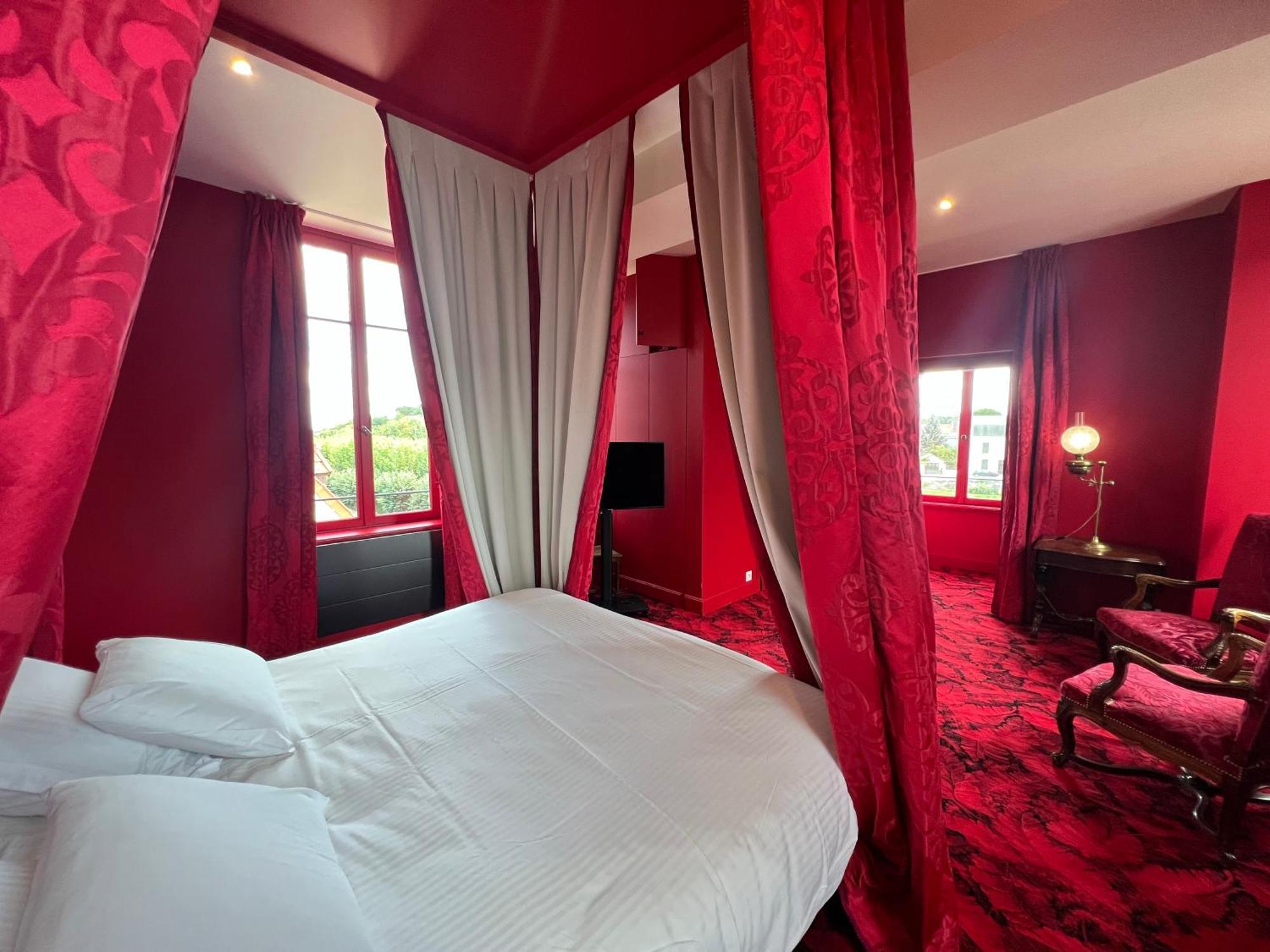 Logis Hotel La Maison A Pan De Bois Vierzon Exteriér fotografie
